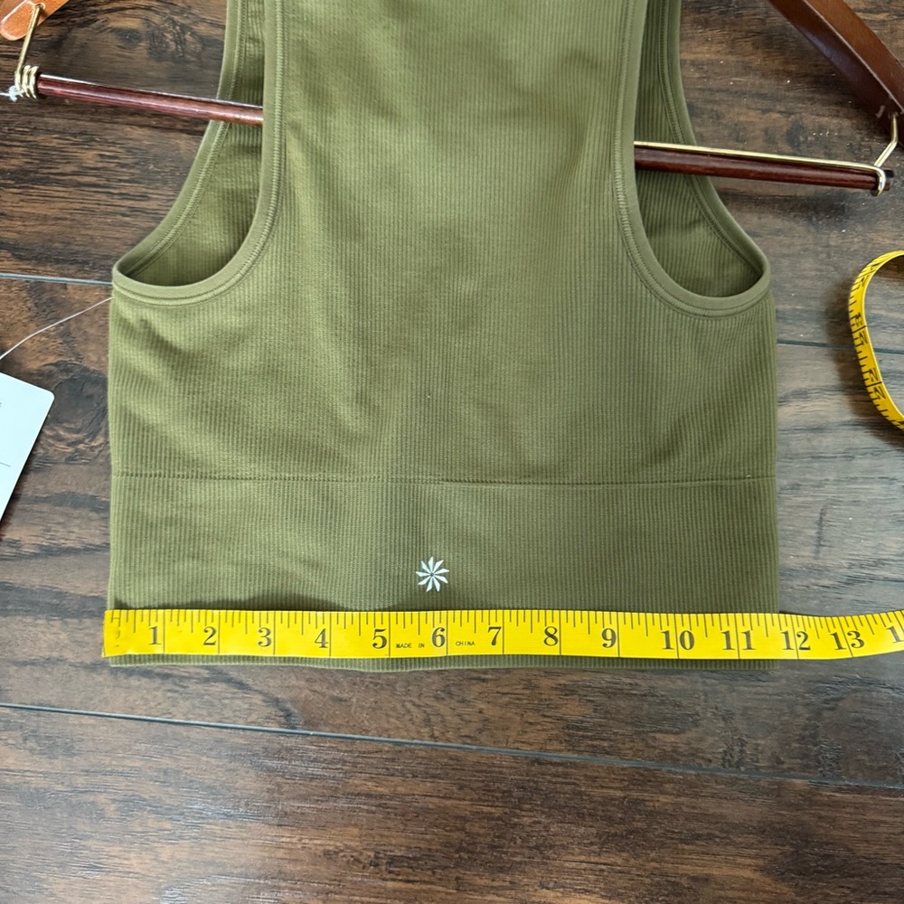 Athleta Aurora NWT crop rib tank XS olive green - Picture 9 of 10